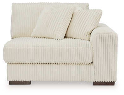 Lindyn Sectional with Chaise