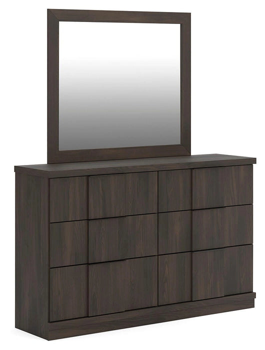 Shaehartin Dresser