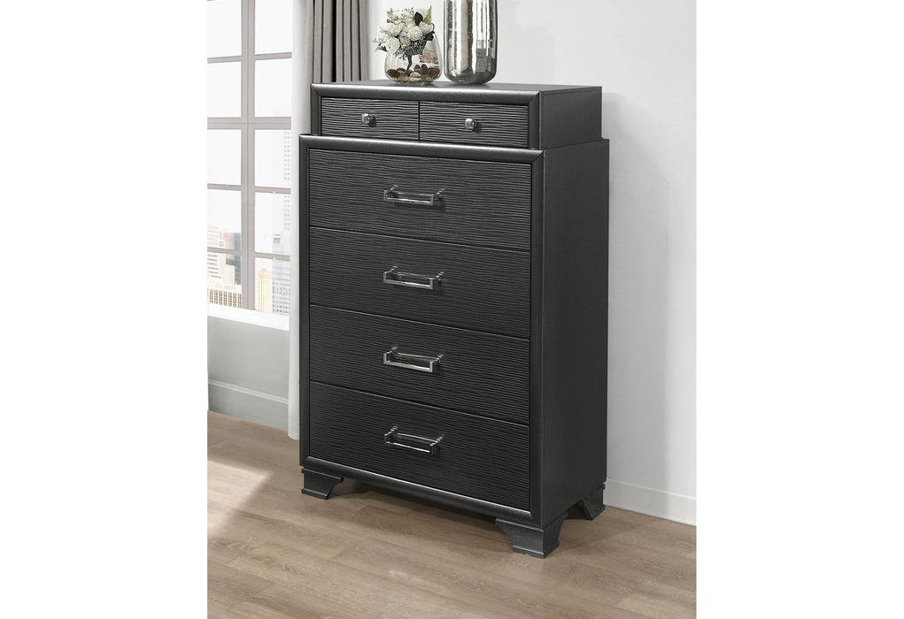 Jordyn Chest